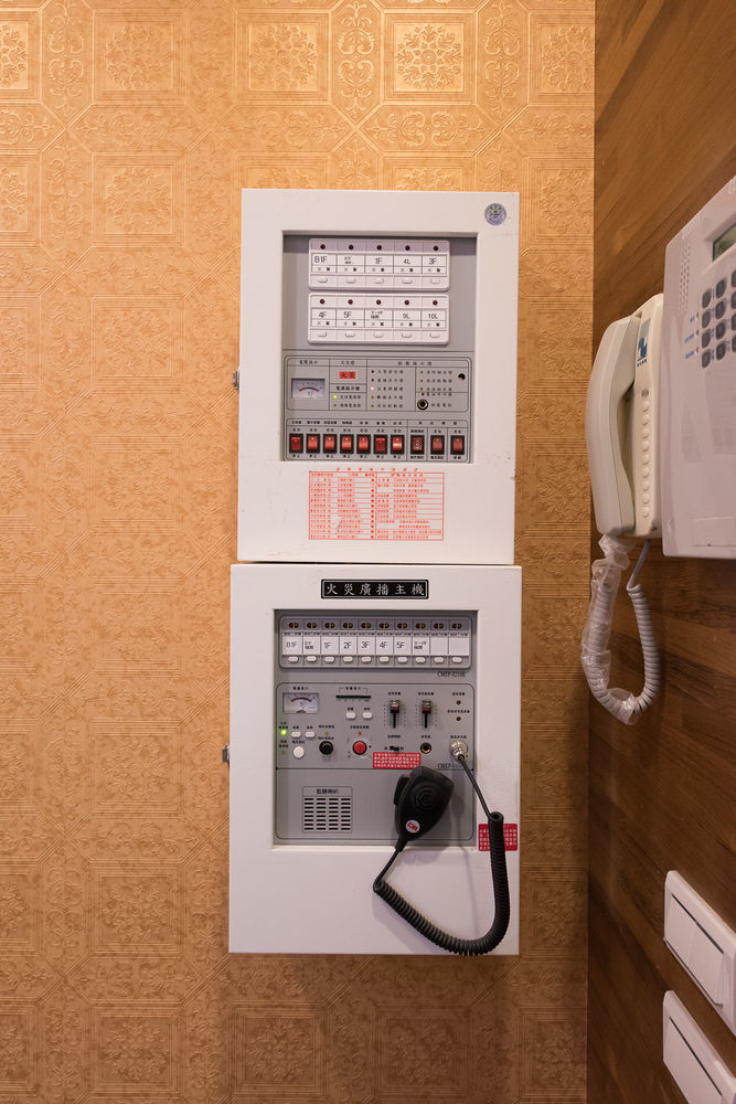 九九商旅 Hotel Taichung Luaran gambar